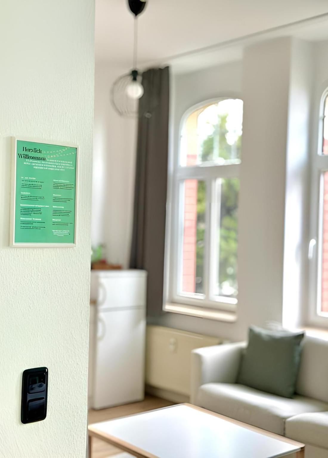 Raha Apartments - Modernes Studio-Apartment - Hbf - Gratis Parkplatz エアフルト エクステリア 写真